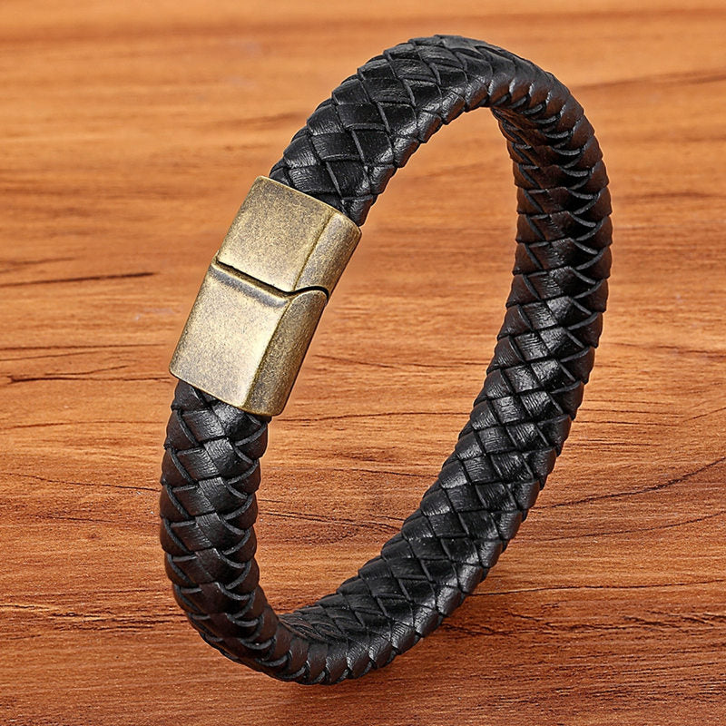 TYO Fashion Stainless Steel Charm Magnetic Black Men Bracelet Leather Genuine Braided Punk Rock Bangles Jewelry Accessories